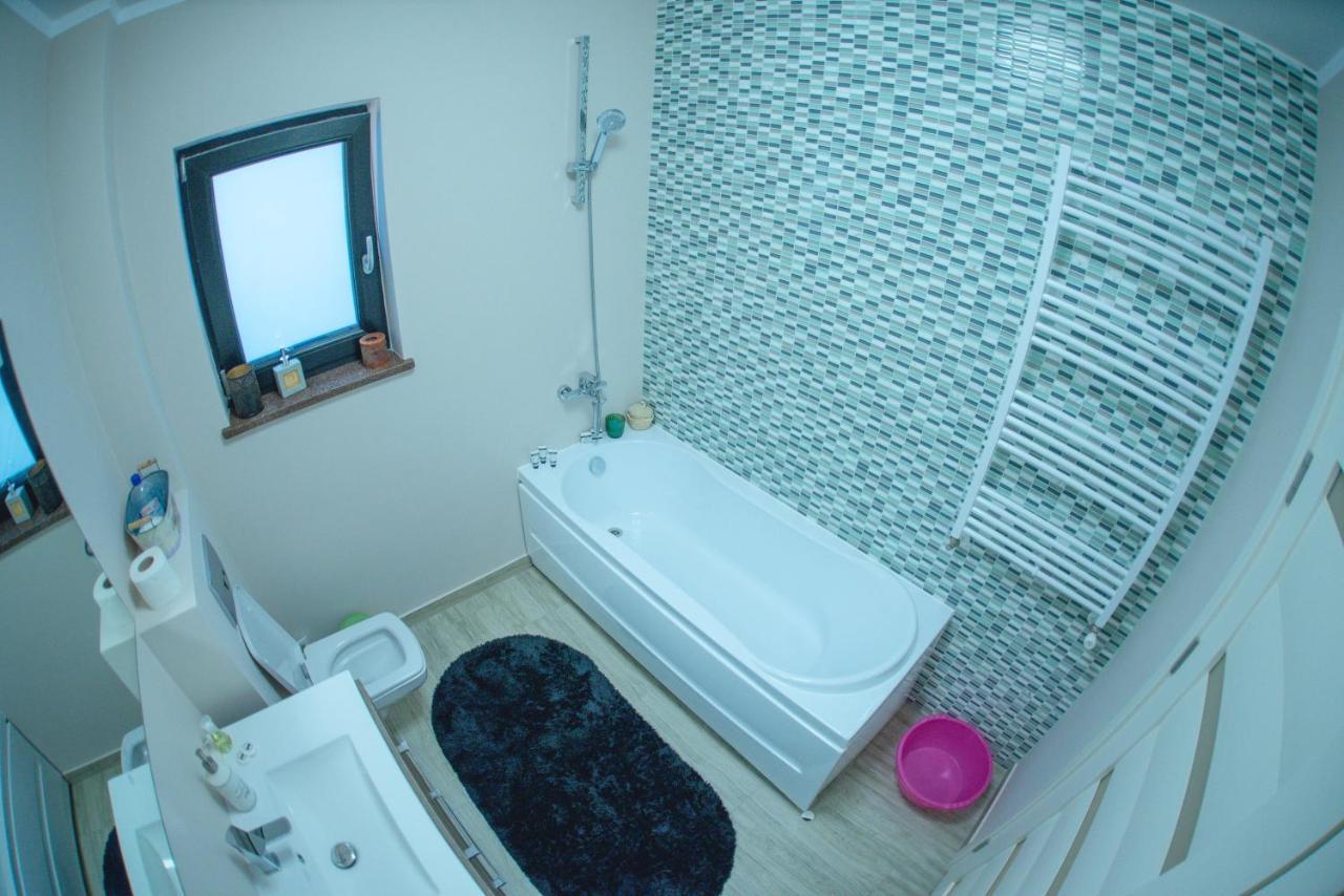 La Stejari Apartment 苏恰瓦 外观 照片